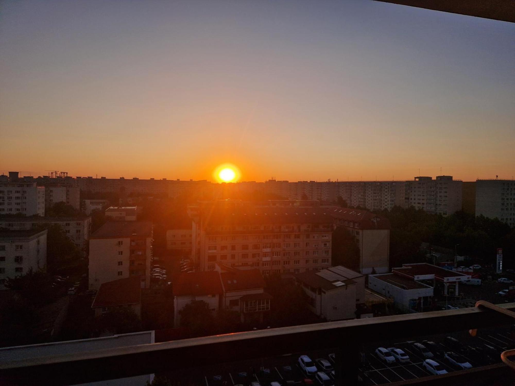 Irema Sunset View Studio Pallady Bucureşti Ngoại thất bức ảnh